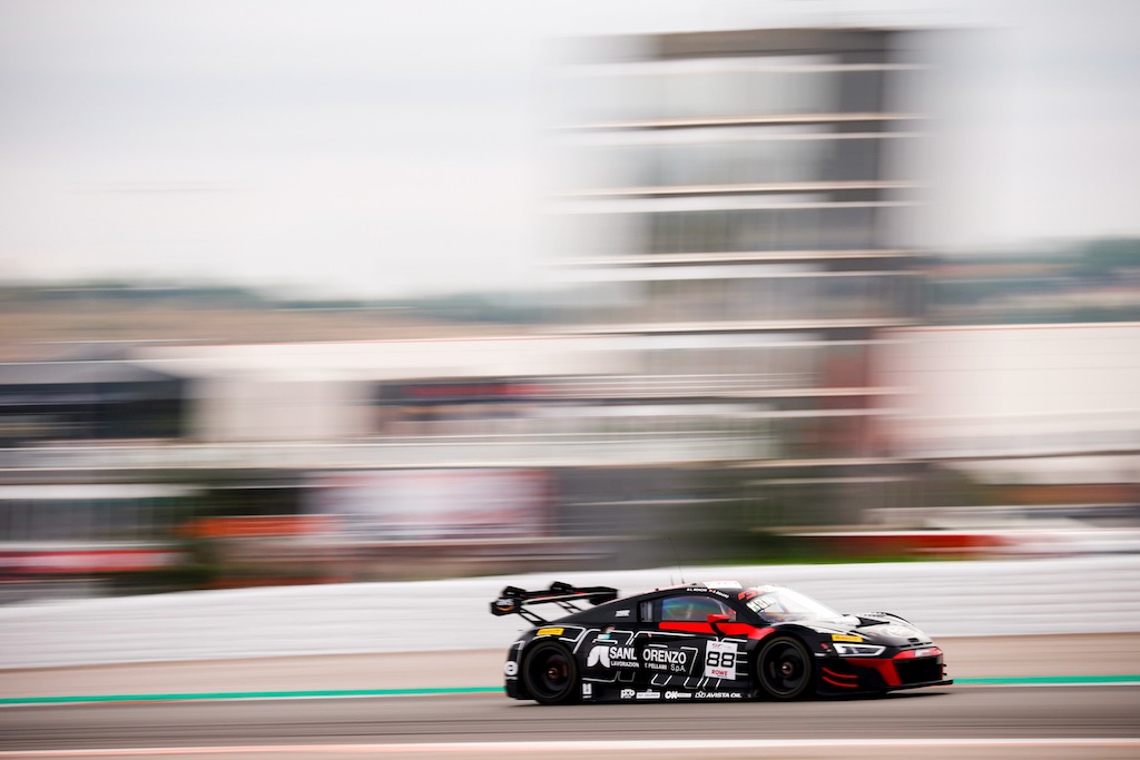 Hård GTWC-weekend for Sebastian Øgaard i Valencia. 
(Foto: SRO Motorsports Group)